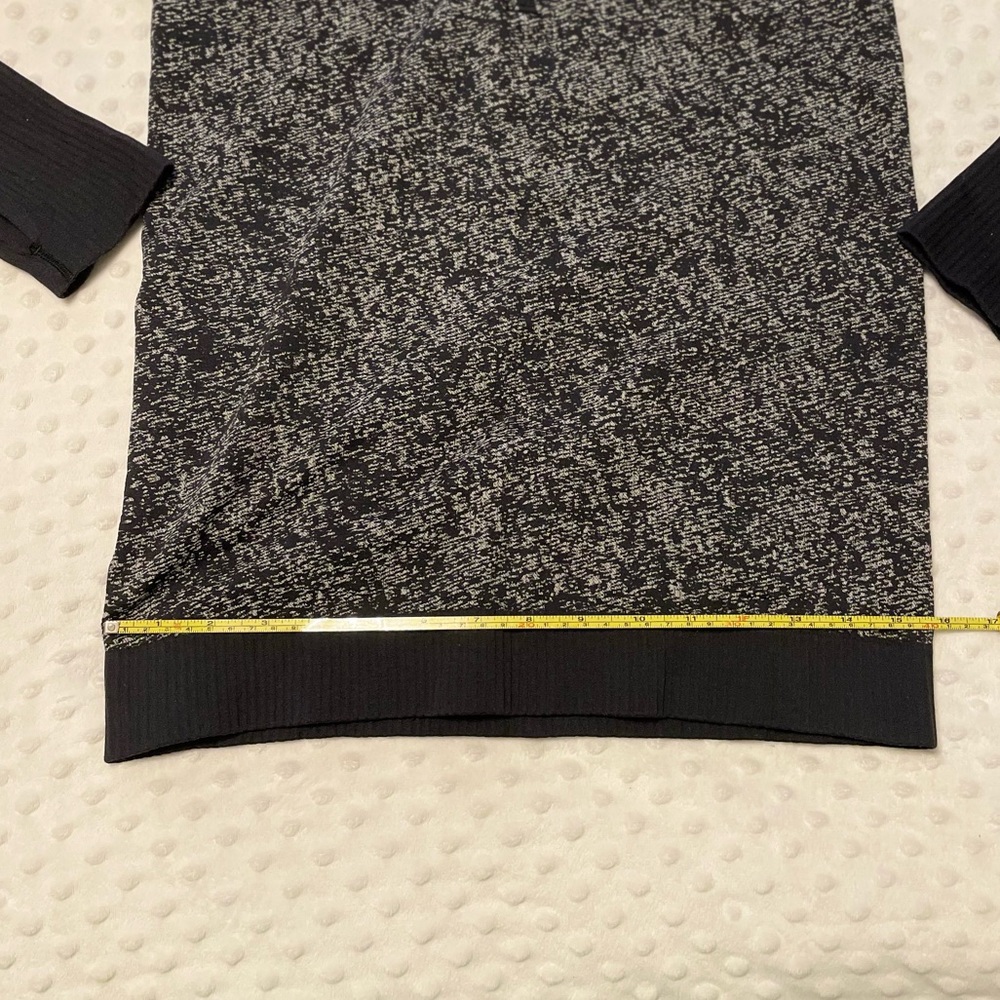 Lululemon quarter zip black and grey long sleeve pullover 6. - Picture 5 of 8